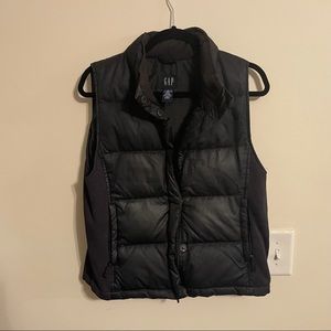GAP Vest size medium
